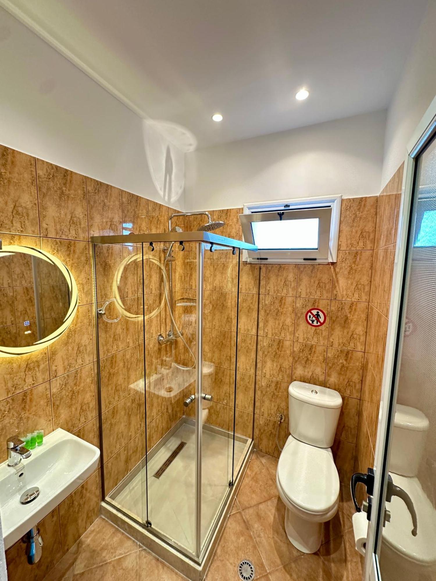 Anel Suites Vlorë Exterior foto